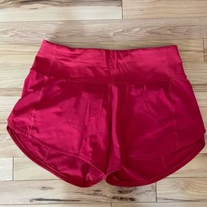 Lululemon Speed Up short 4” Size 4 Red